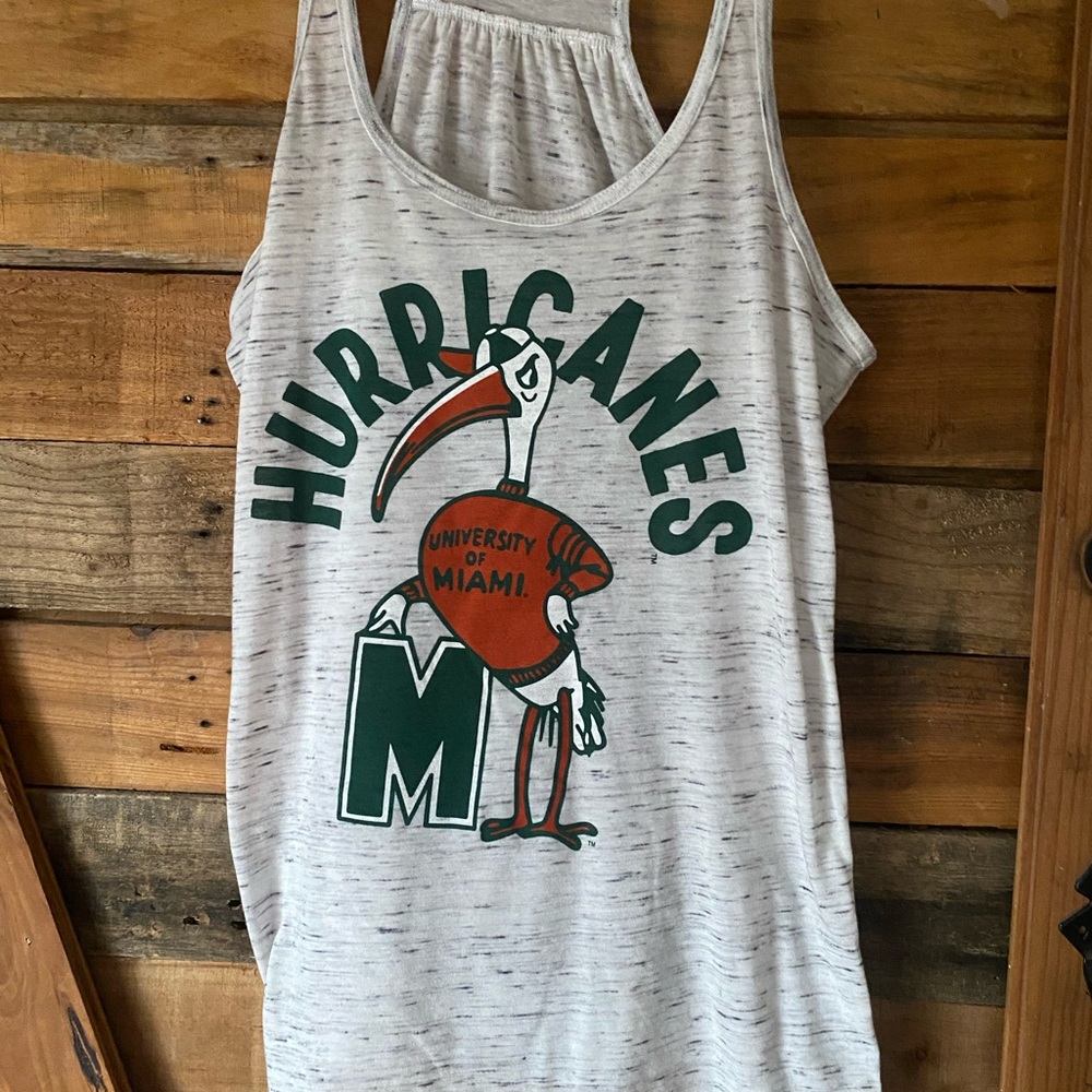 MIAMI HURRICANES loose fitting tank top. Size M
